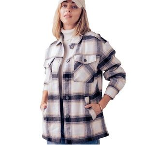 61. Women’s Black Checkered Sherpa Lined Oversized Button Jacket NWT